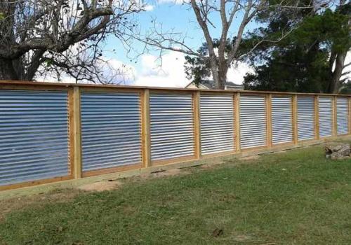 wood and aluminum fencing 